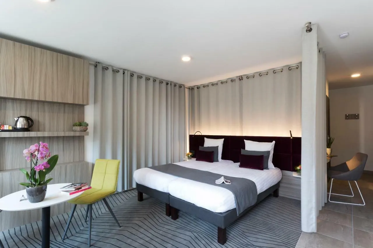 Nemea Appart Hotel So Cloud Lyon Gare Part-Dieu 4*,